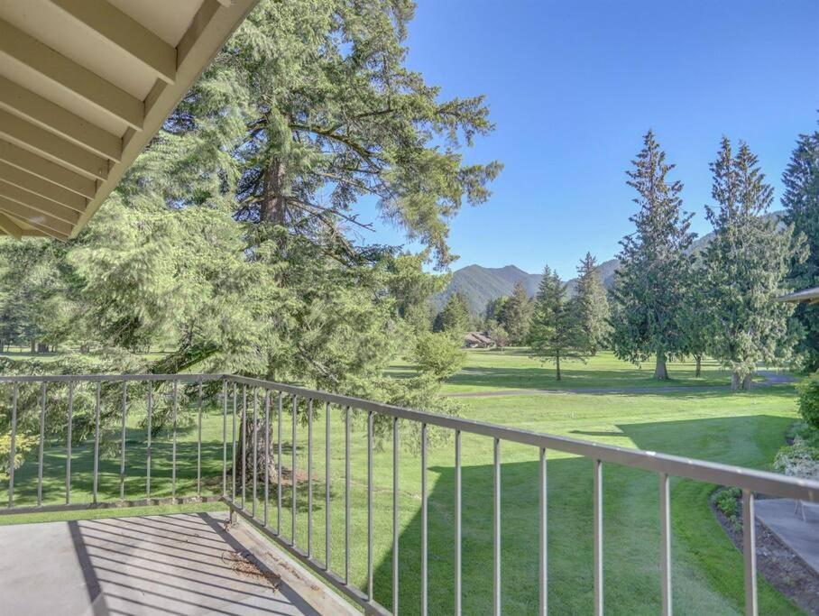 Ski-Mount Hood Charm-Welches,Golf And Ski Resort Condo,W&D, Wifi,Near Woods,Hiking,Fishing Mount Hood Village エクステリア 写真