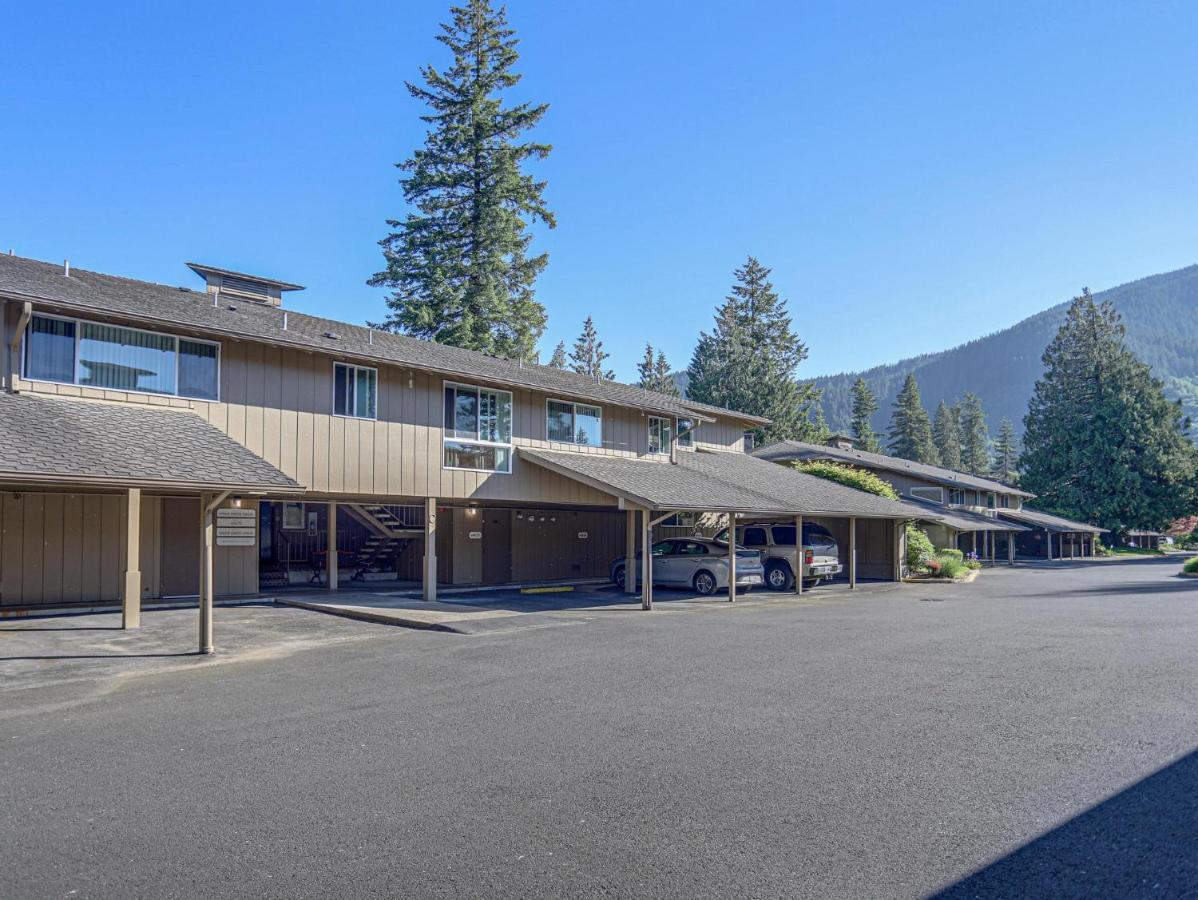 Ski-Mount Hood Charm-Welches,Golf And Ski Resort Condo,W&D, Wifi,Near Woods,Hiking,Fishing Mount Hood Village エクステリア 写真
